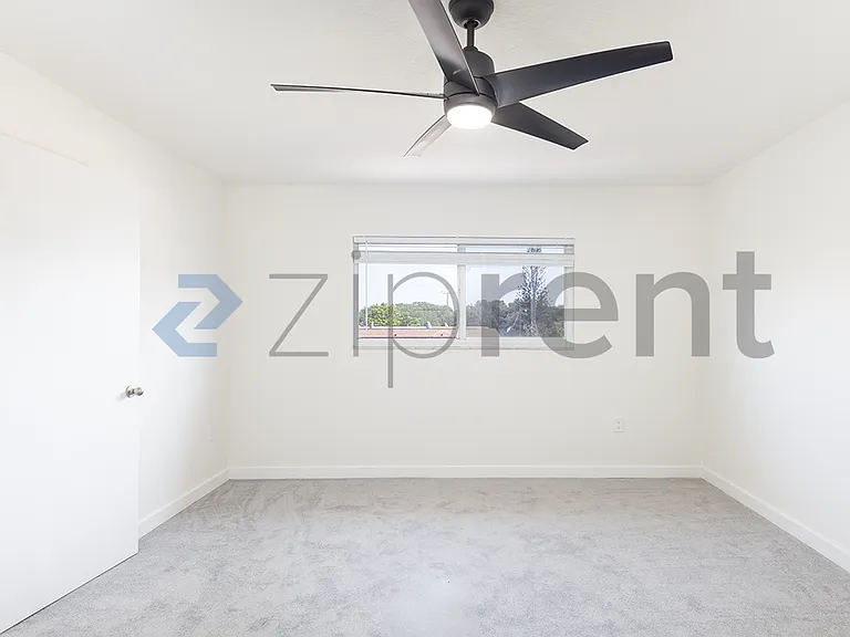 238 Chandler St #203 — Photo 8