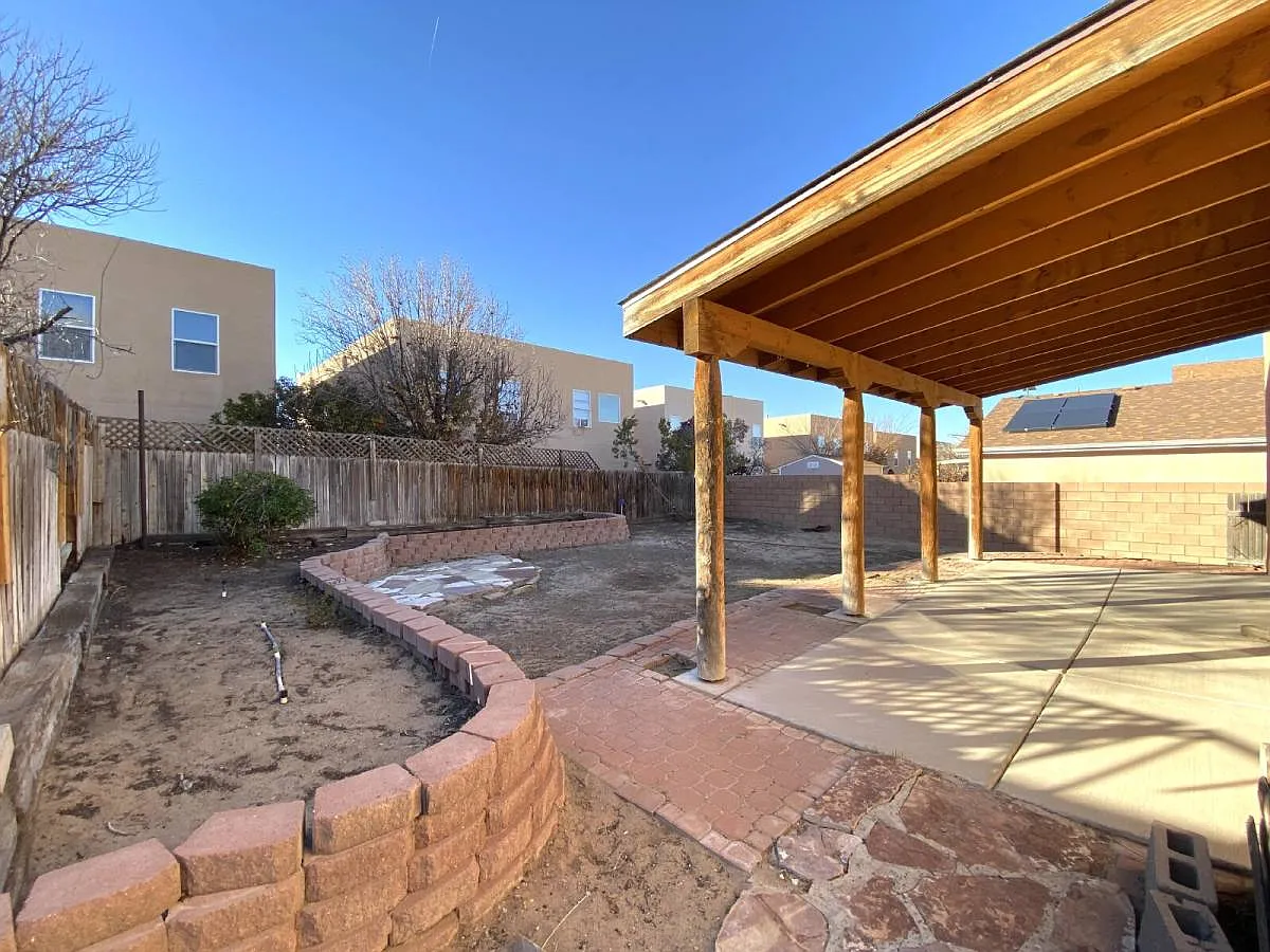 Building Photo - 10851 Stonebrook Pl NW