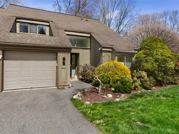 370 Heritage Hills, Somers, NY 10589