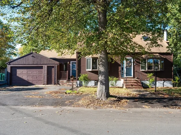 12 Catalina Rd, Lynn, MA 01905