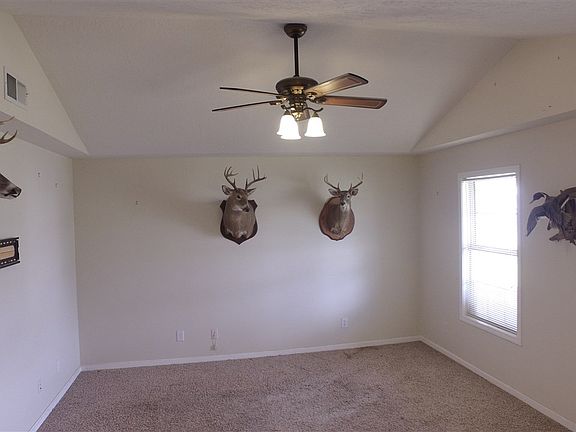 2nd image of 200 Sunkist Village Ln