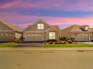 16519 S Fox Run Cir, Plainfield, IL 60586