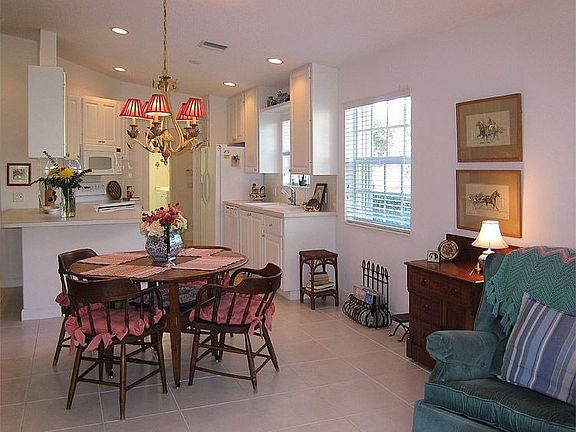 Dining-kitchen