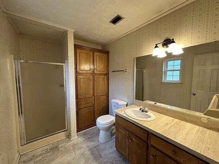 3811 Elizabeth St — Photo 16
