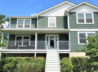 8900 Millers Island Blvd, Sparrows Pt, MD 21219