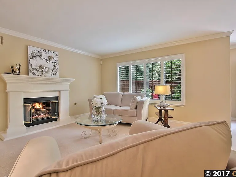 613 S Blackbrush Ln — Photo 5