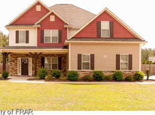 209 Caswell Pines Ln, Raeford, NC 28376