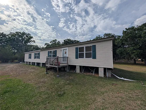 5620 Kelly Dr Photo 1