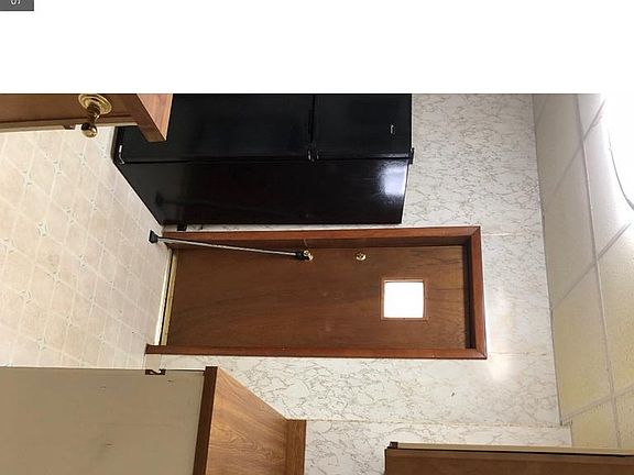5th image of 2629 E Clearfield St