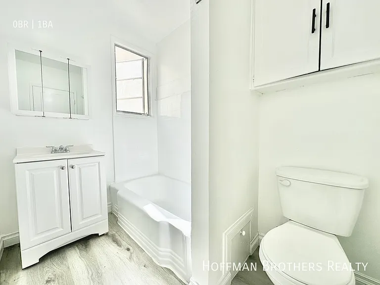 1024 Menlo Ave #5 — Photo 7