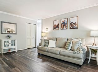2643 S Walter Reed Dr UNIT C, Arlington, VA 22206