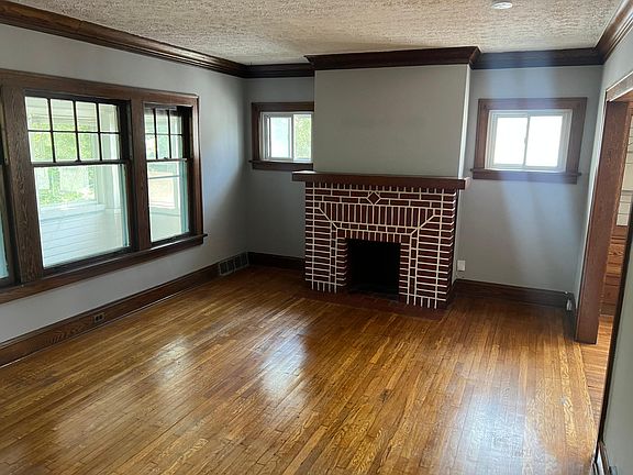4th image of 3326 W 125th St #1