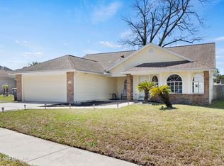 1534 E Mountain Lake Dr, Jacksonville, FL 32221