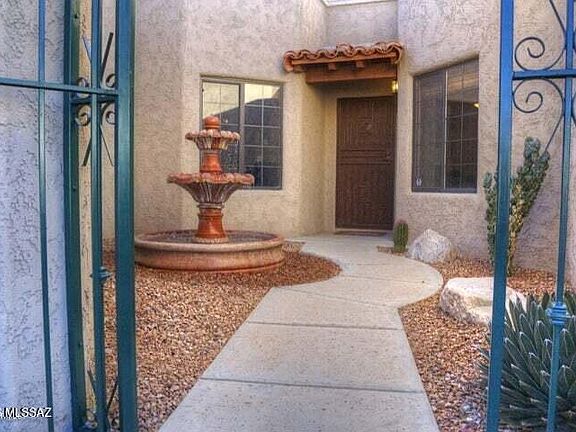 3rd image of 2757 W Calle San Manuel