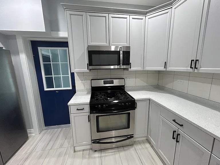 7940 S Carpenter St #2 — Photo 21