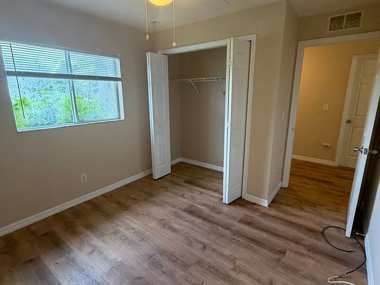 4761 22nd St SW — Photo 5