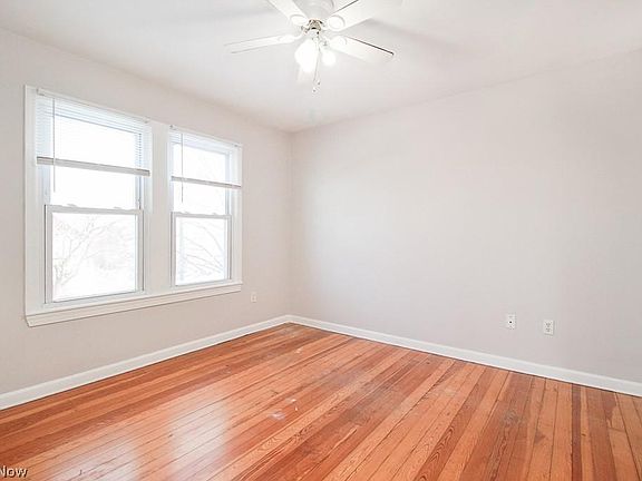 3rd image of 5103 Gifford Ave