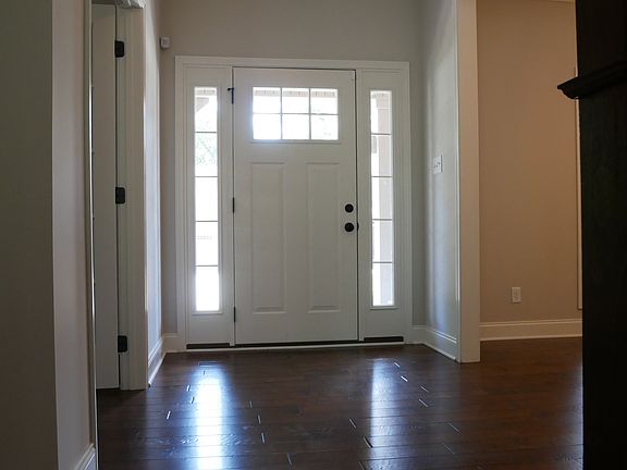 3rd image of 11623 Chapel Glen Ln