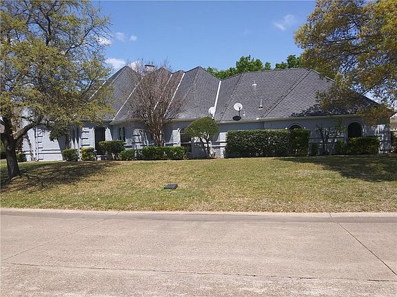 2nd image of 1708 Richlen Way