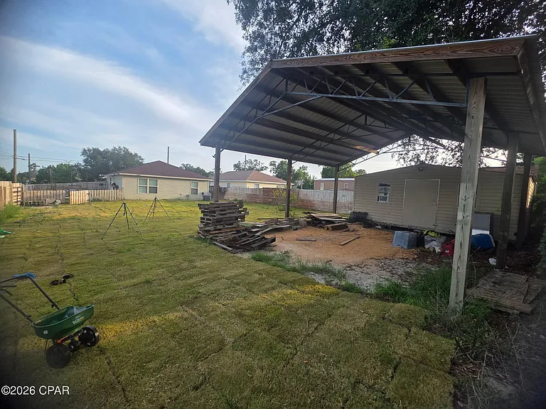 7213 Chipewa St — Photo 16