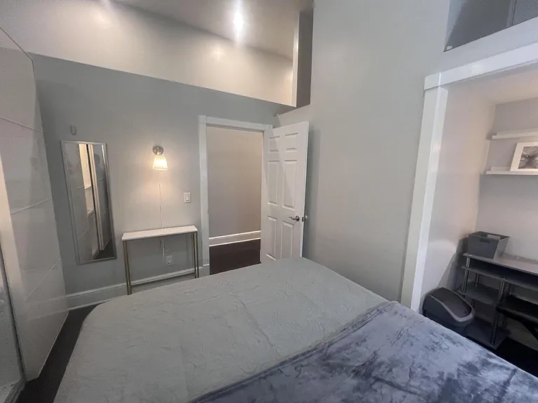 715 N Milwaukee St #302 — Photo 22