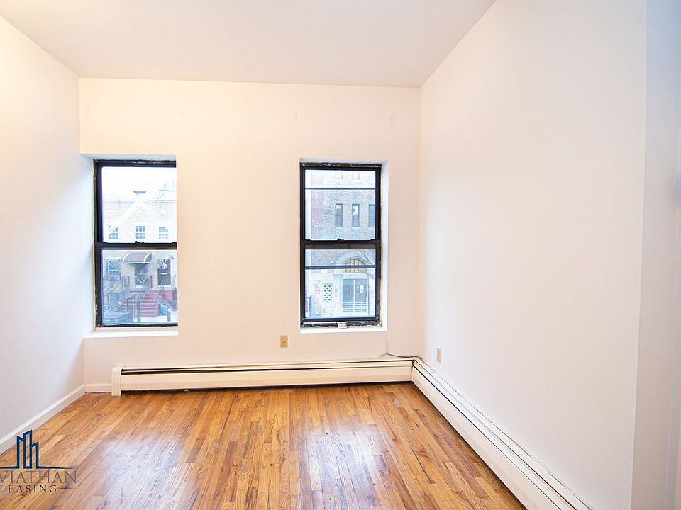 1st image of 10 Claver Pl #2A1