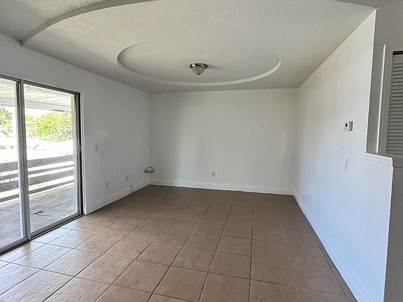 5th image of 5885 Dahlia Dr APT 216