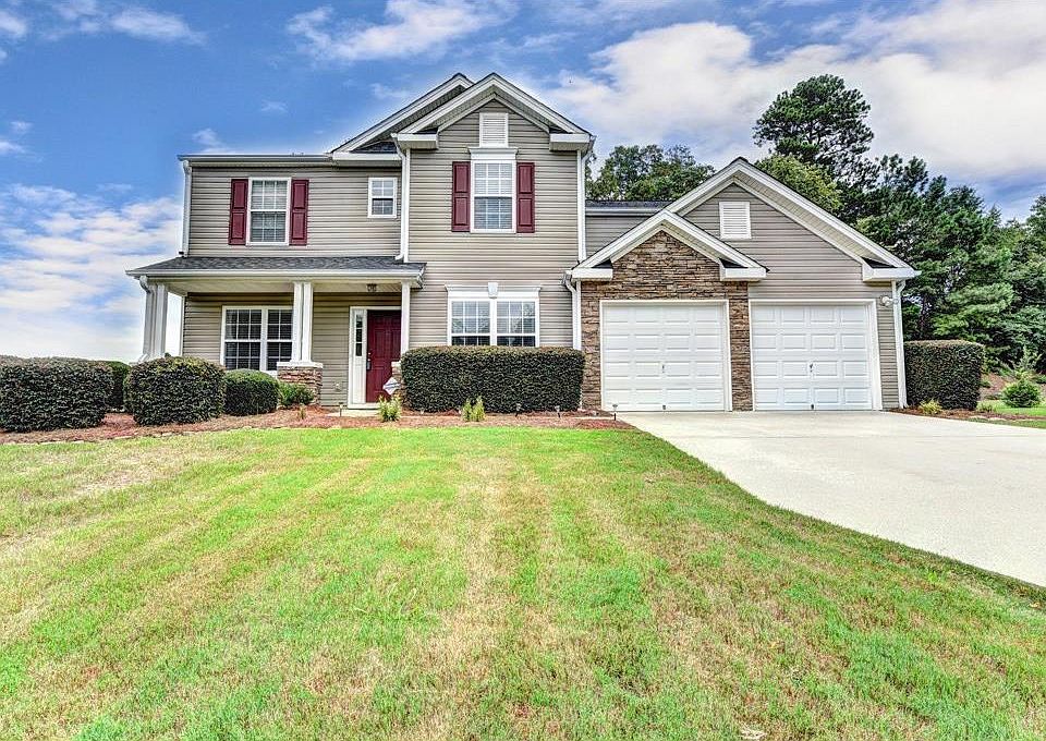 1st image of 904 Creekmore Ln