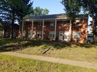 312 S 47th St, Lincoln, NE 68510