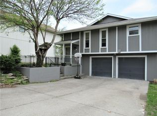 6837 N Mokane Ave, Kansas City, MO 64151