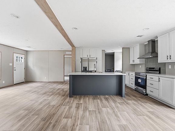 5th image of 522 Watts Ln