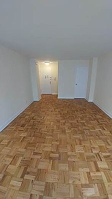4th image of 12360 83rd Ave APT 4V