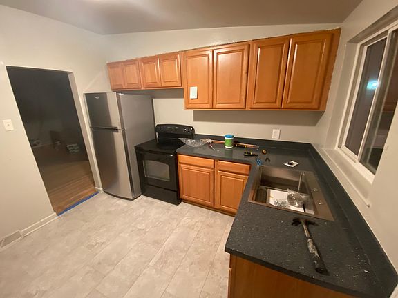 4th image of 1467 W Nevada Pl
