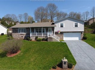 111 Hidden Valley Dr, Scott Depot, WV 25560