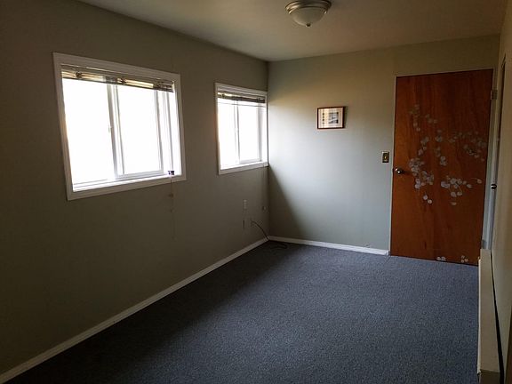 2nd image of 1740 NE 147th St #B