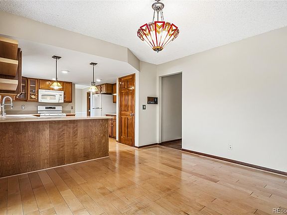 5th image of 6342 S Saulsbury Court