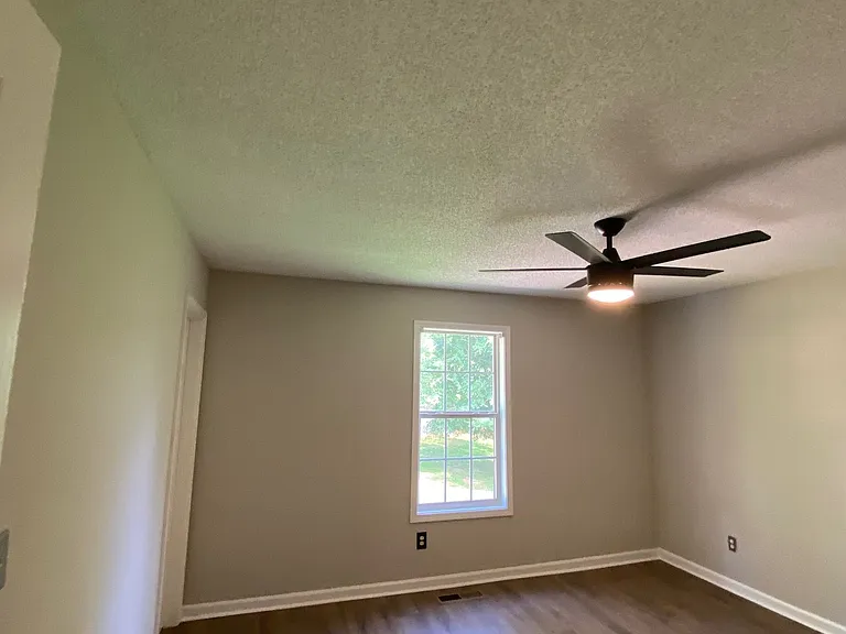51 Connie Dr — Photo 12