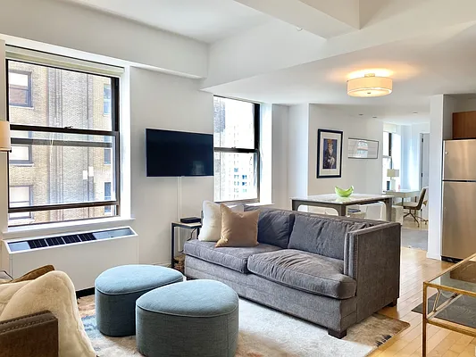 Rented by Compass | media 11