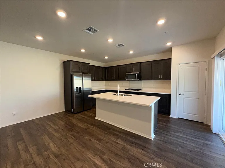 14180 Astra St — Photo 10