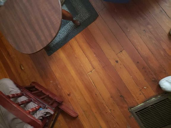 3rd image of 5117 Hunter Ave