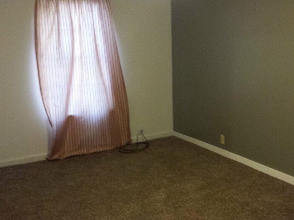 2nd image of 316 Windom St
