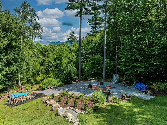 3rd image of 612 Sugar Hill Road