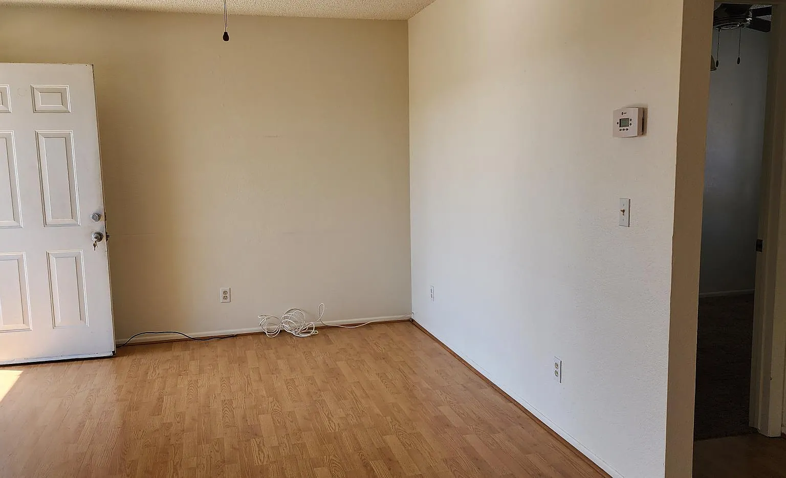 2 bed, 1.0 bath, 670 sqft, $750 — Photo 1