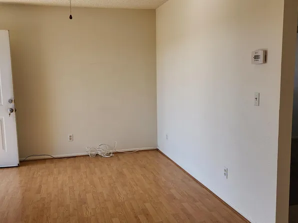 530 El Recreo Ct APT 9, Wickenburg, AZ 85390