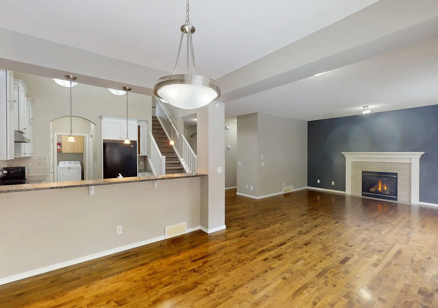 251 St Moritz Drive SW — Photo 2