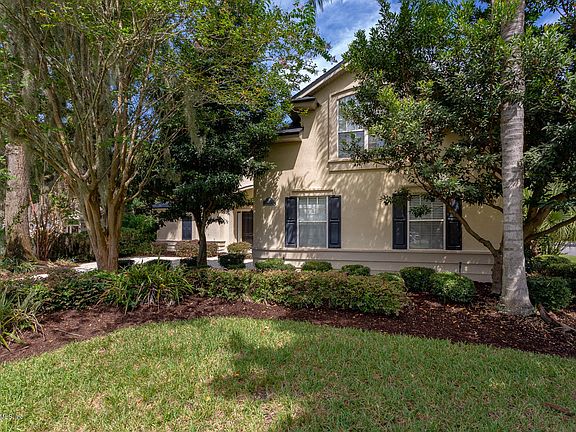 5th image of 13461 Stanton Dr