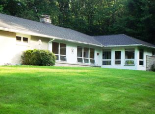 77 Obtuse Hill Rd, Brookfield, CT 06804