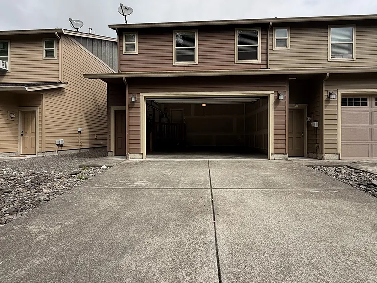 7207 Spencer Ave NE #1 — Photo 38