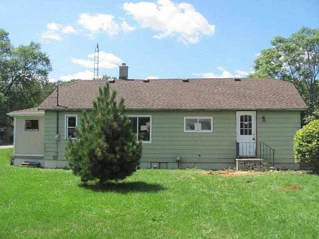 1st image of 1096 E McLean Ave