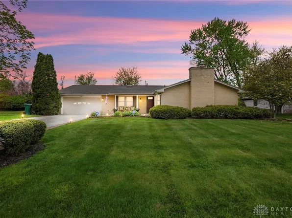 2341 Apricot Dr, Dayton, OH 45431